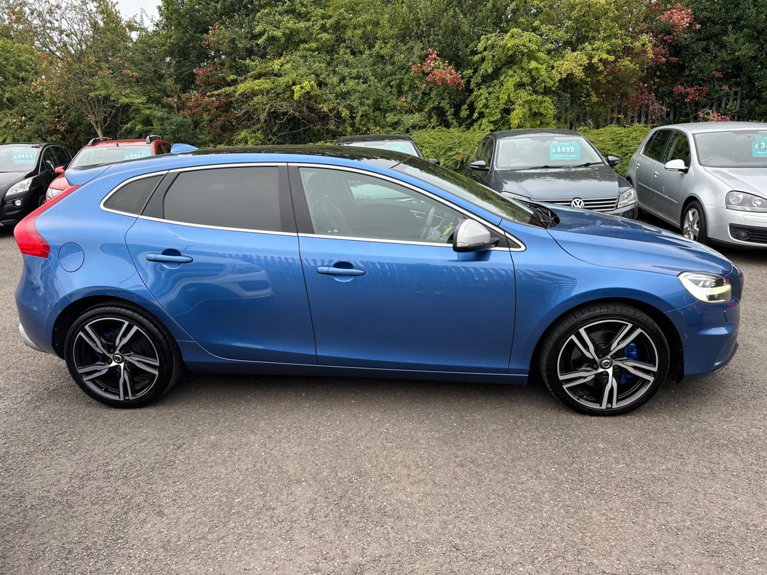 Volvo V40 Listing Image