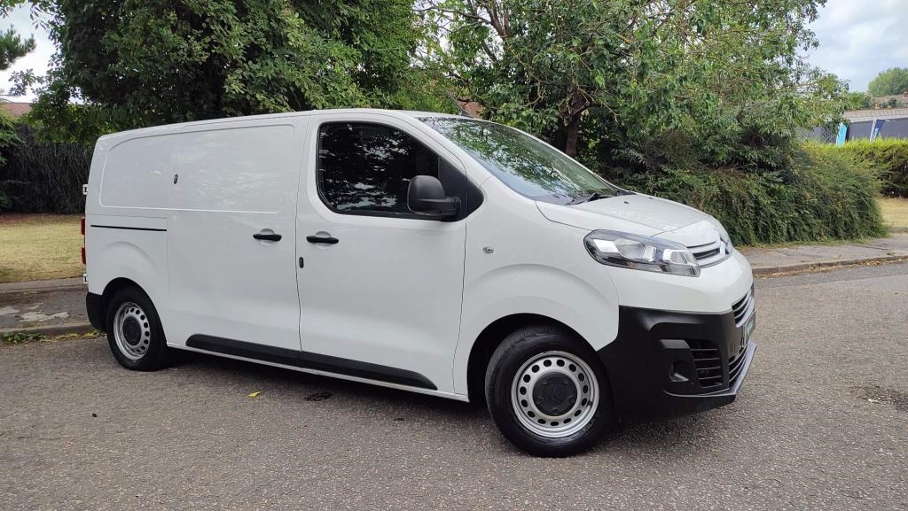 Citroen Dispatch Listing Image