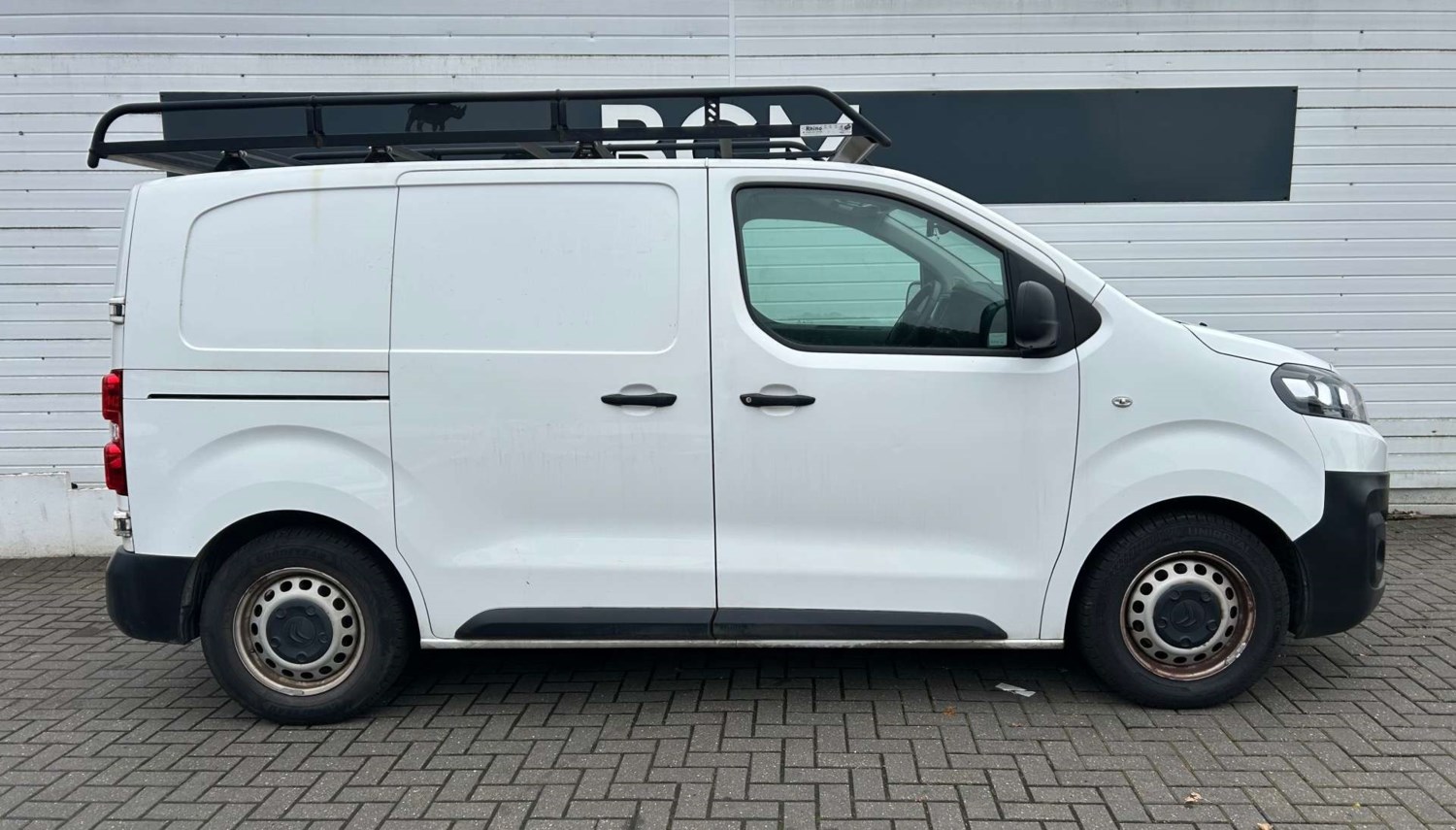 Citroen Dispatch Listing Image