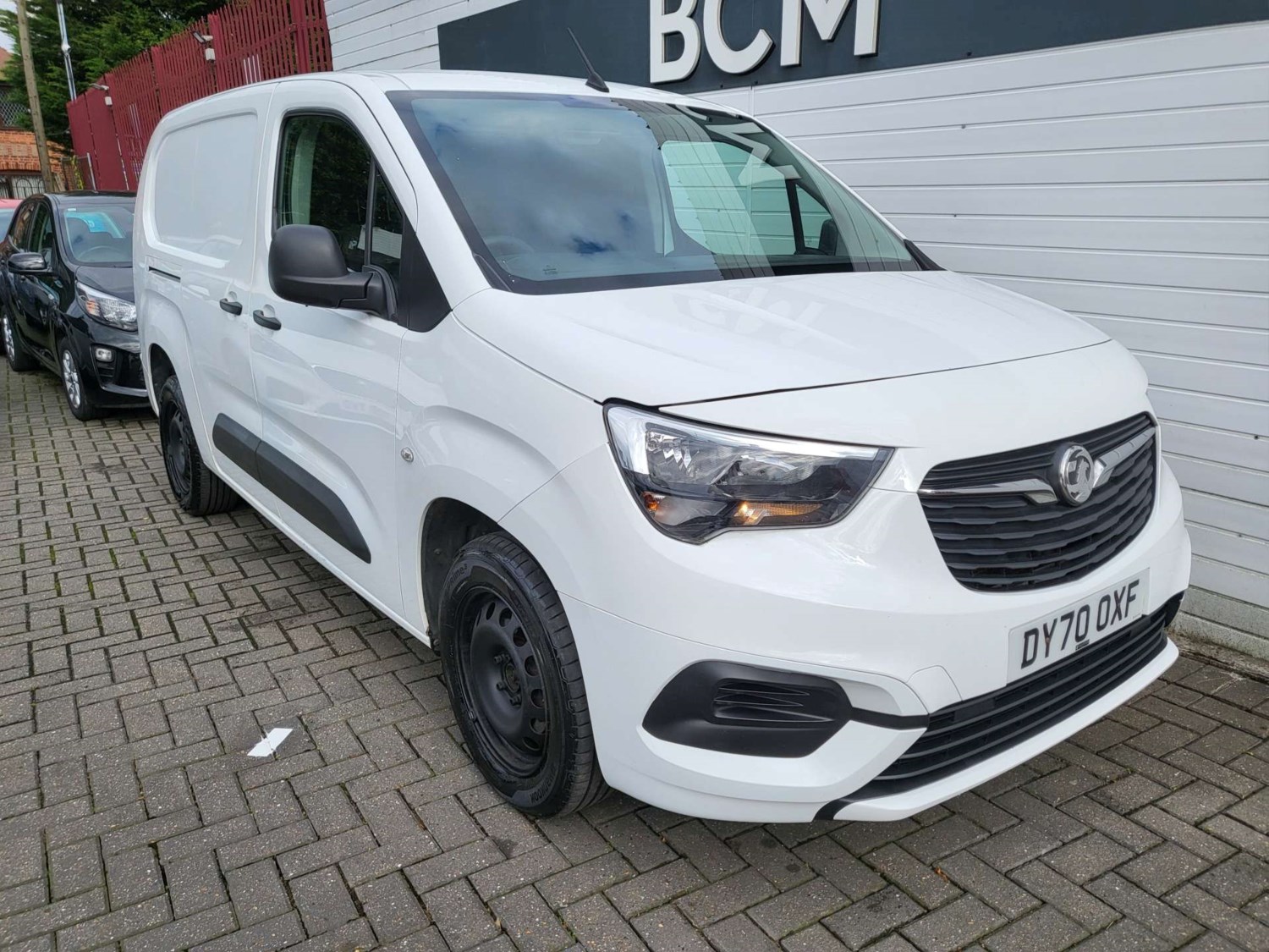 Vauxhall Combo Listing Image