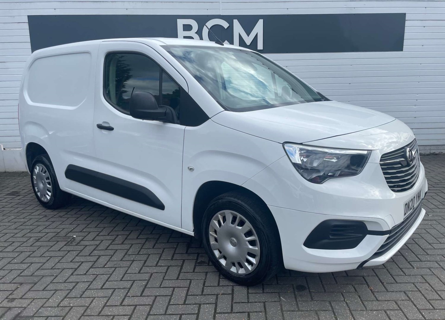 Vauxhall Combo Listing Image