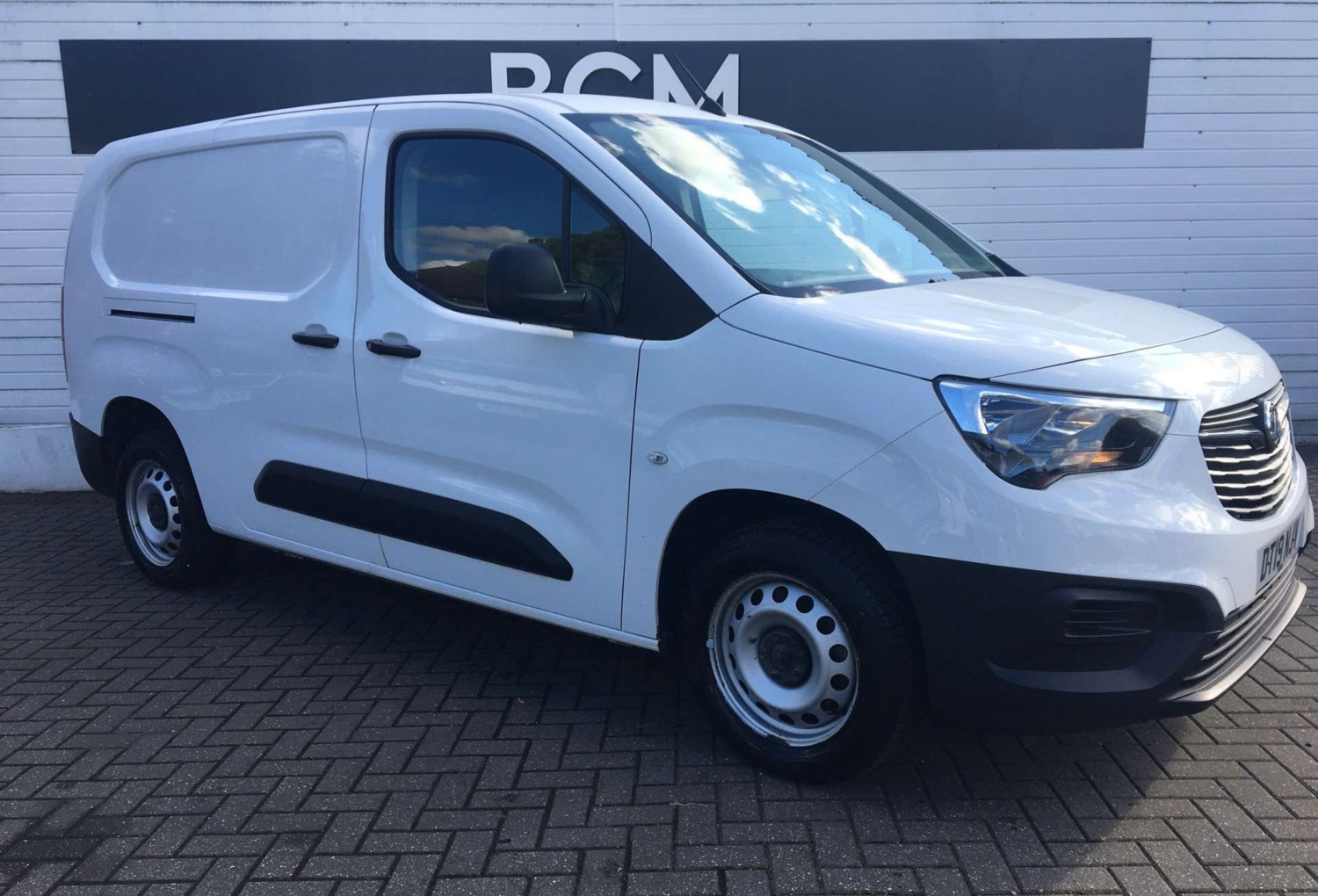 Vauxhall Combo Listing Image