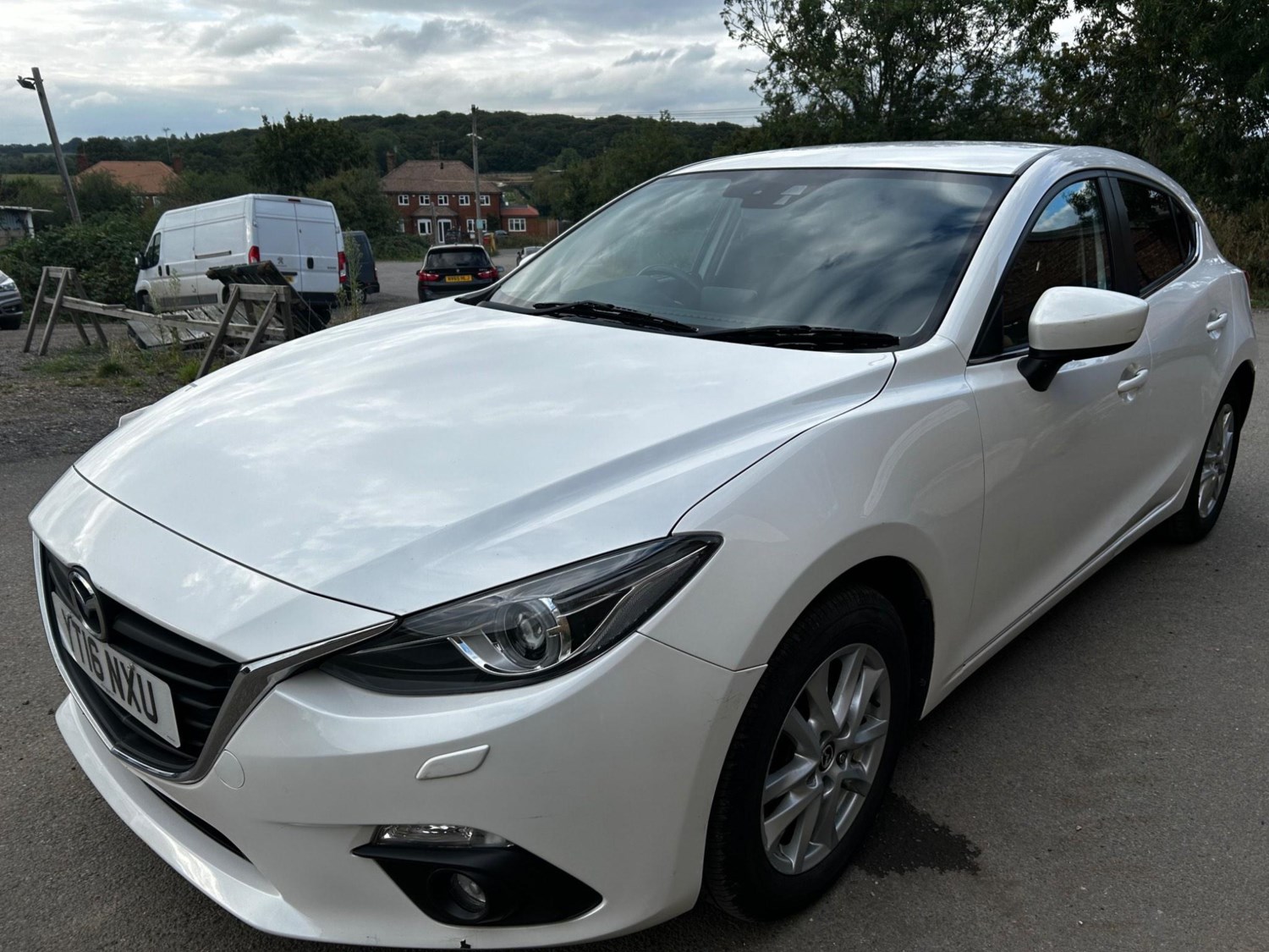 Mazda 3 Listing Image