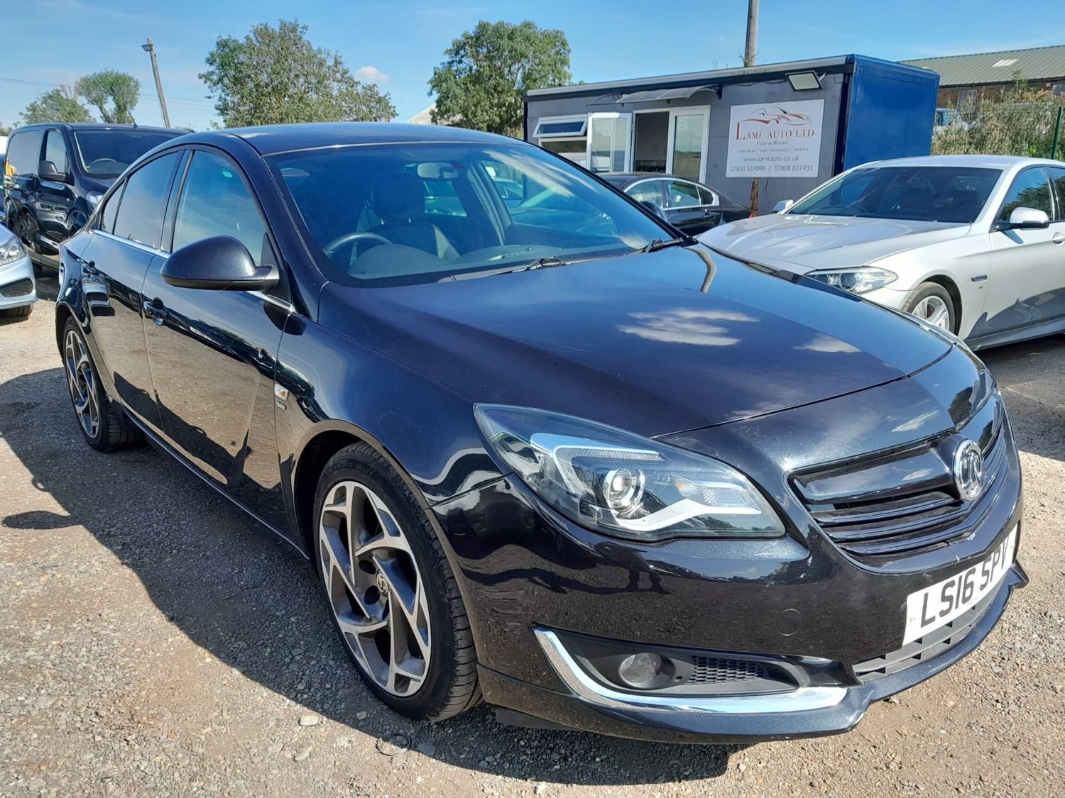 Vauxhall Insignia Listing Image