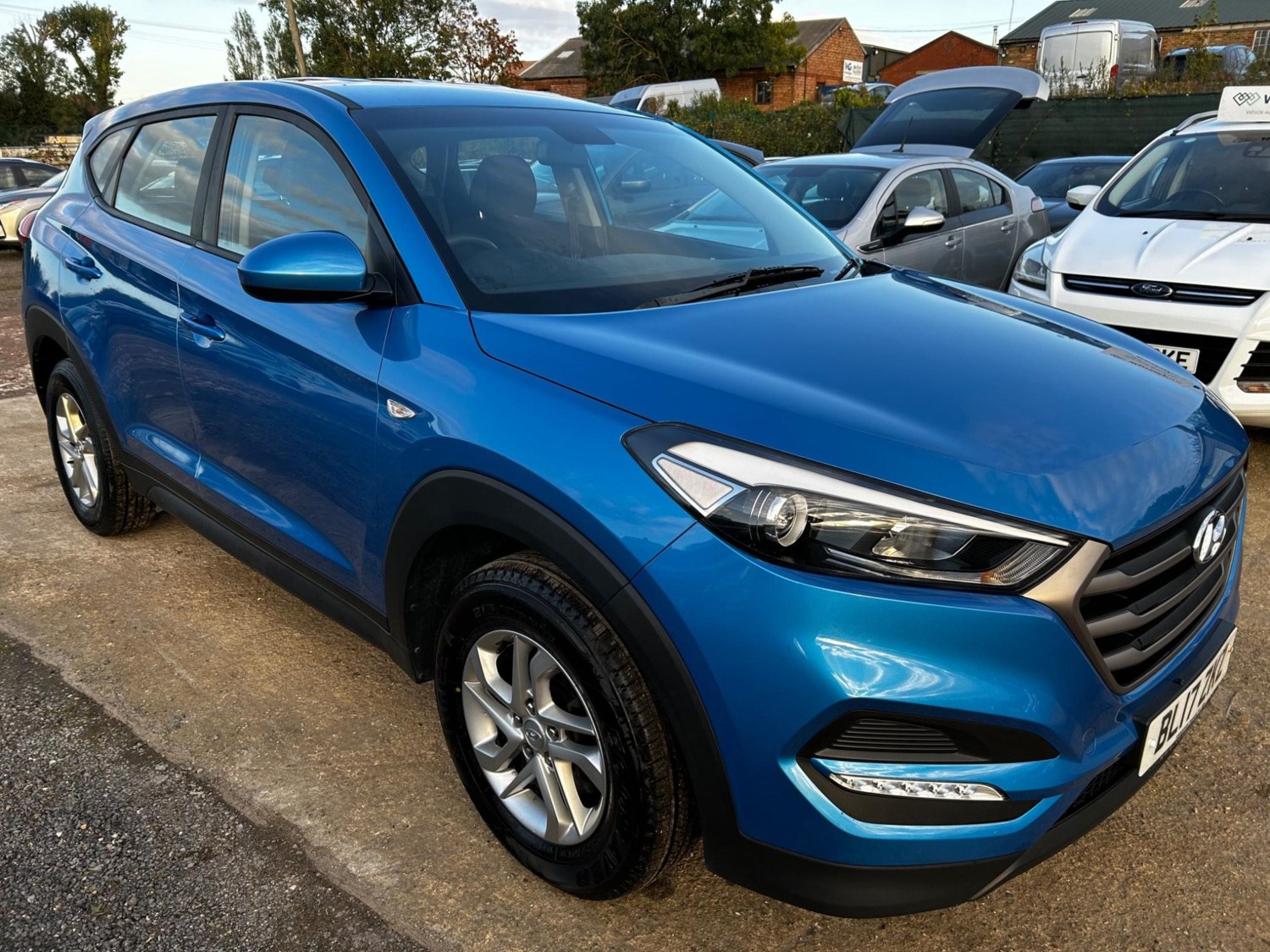 Hyundai TUCSON Listing Image