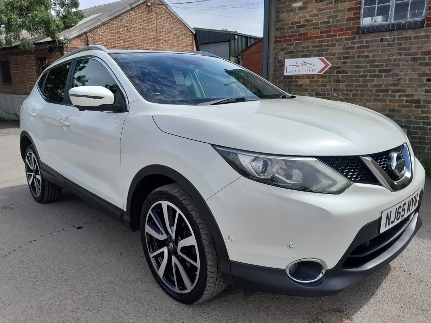 Nissan Qashqai Listing Image