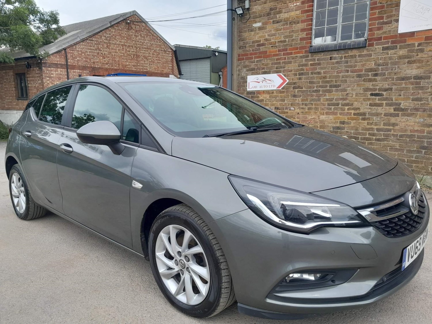 Vauxhall Astra Listing Image