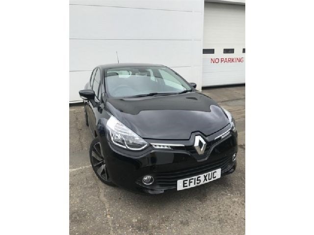 Renault Clio Listing Image