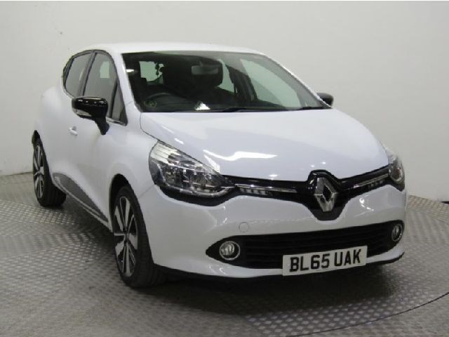 Renault Clio Listing Image