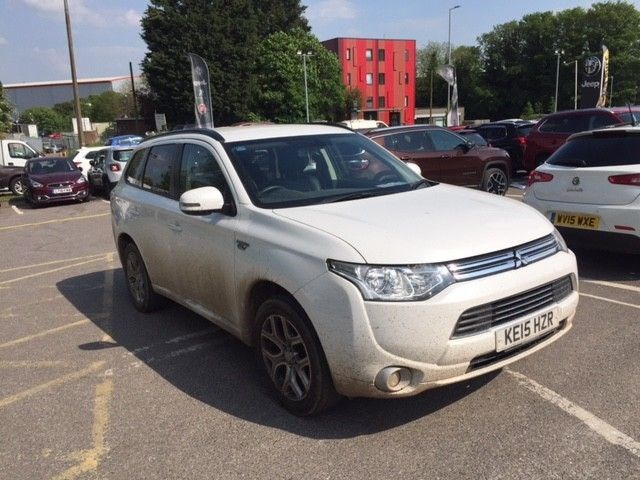 Mitsubishi Outlander Listing Image