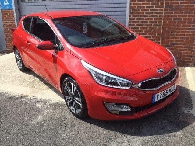 Kia ProCeed Listing Image