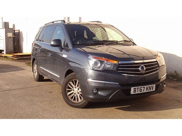 SsangYong Turismo Listing Image