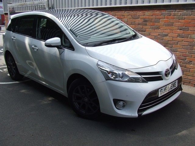 Toyota Verso Listing Image