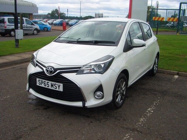 Toyota Yaris Listing Image