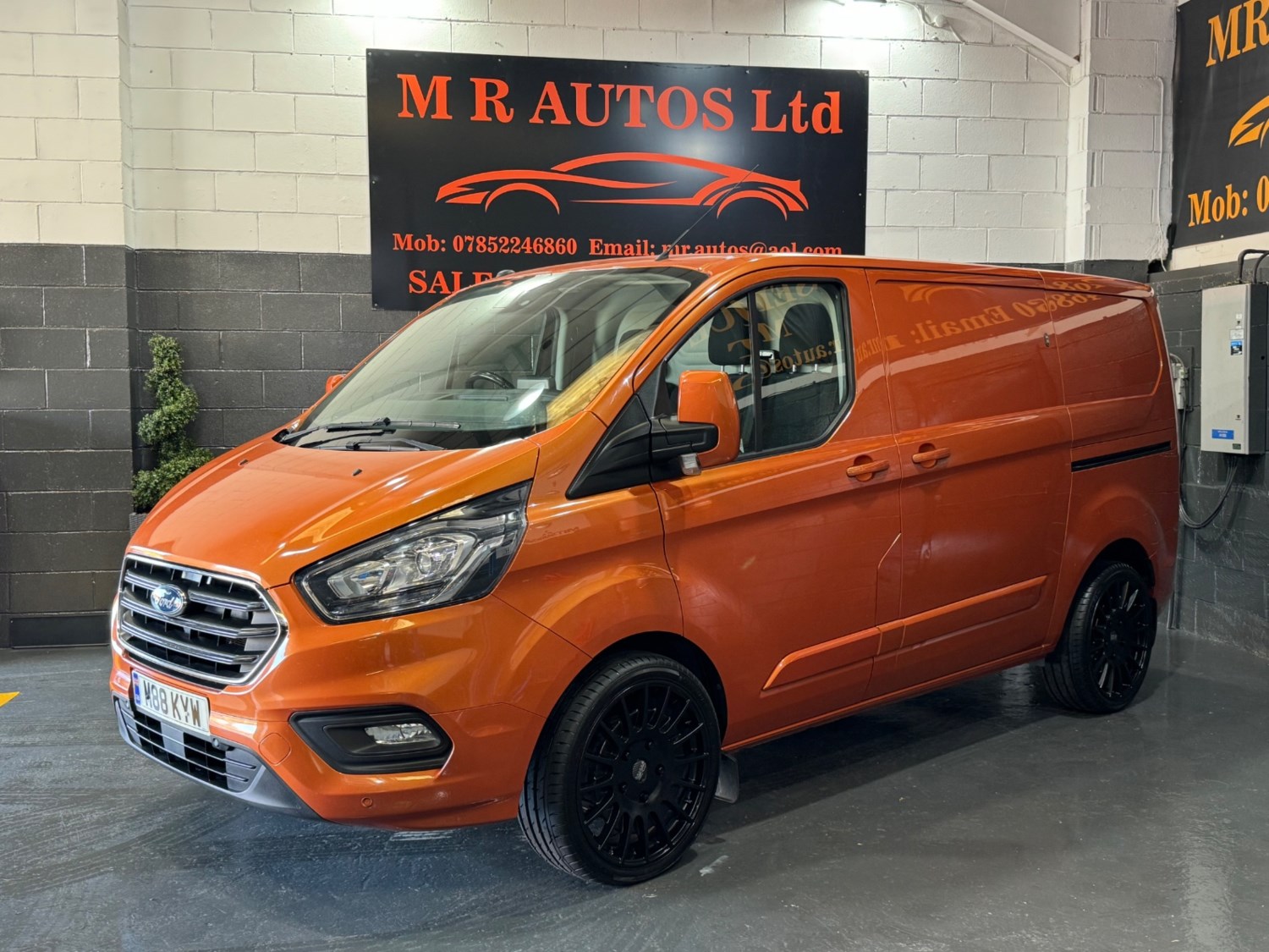 Ford Transit Custom Listing Image