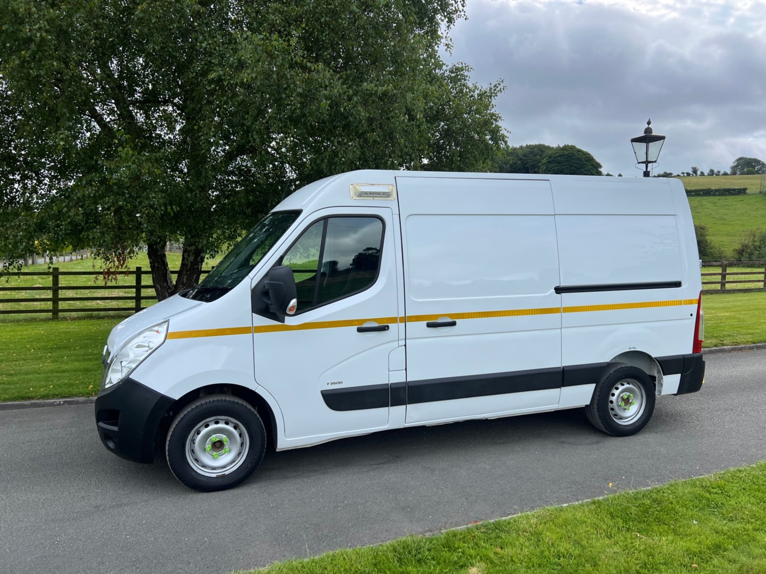 Vauxhall Movano Listing Image