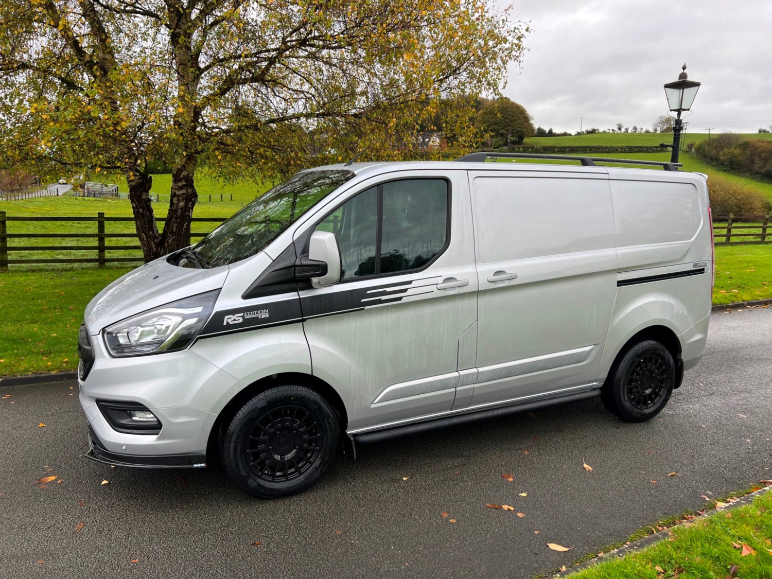 Ford Transit Custom Listing Image