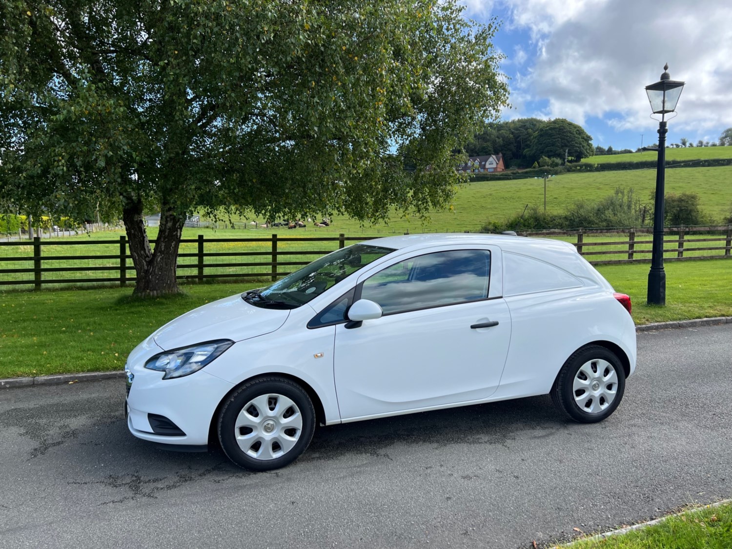 Vauxhall Corsa Listing Image