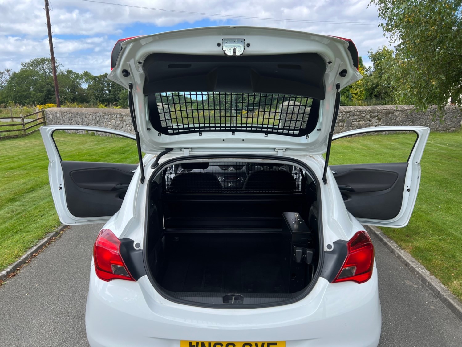 Vauxhall Corsa Listing Image