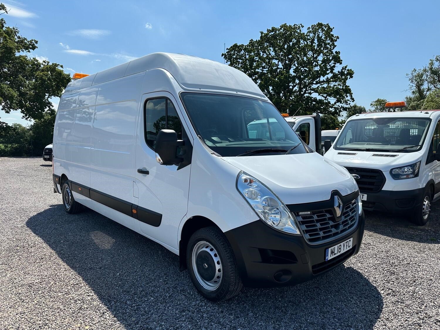 Renault Master Listing Image