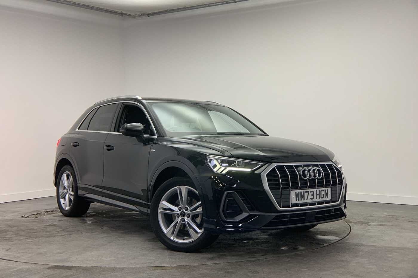 Audi Q3 Listing Image