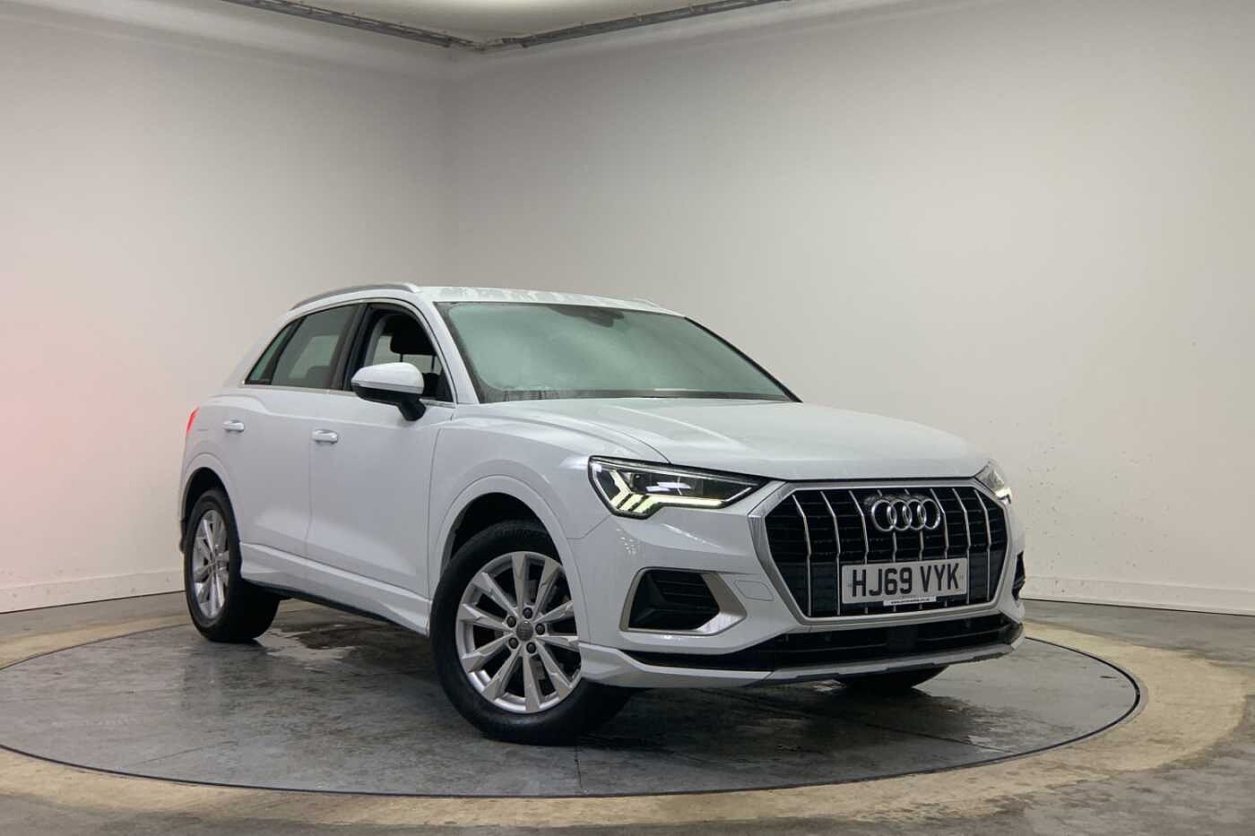 Audi Q3 Listing Image