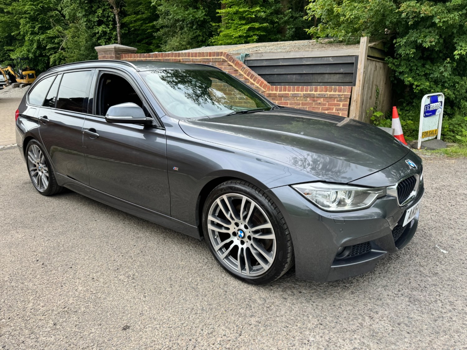 BMW 3 Series Listing Image