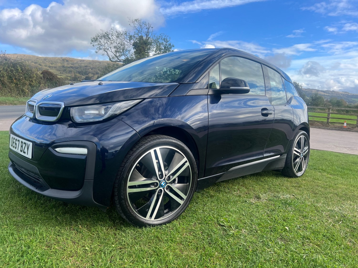 BMW i3 Listing Image