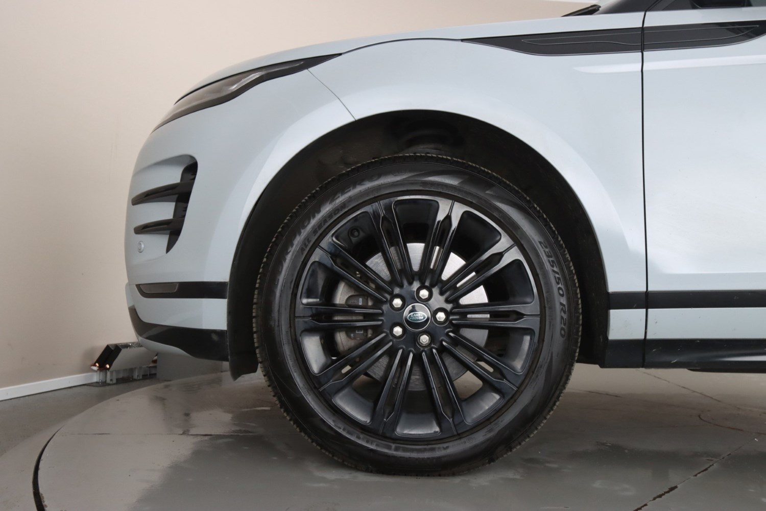 Land Rover Range Rover Evoque Listing Image