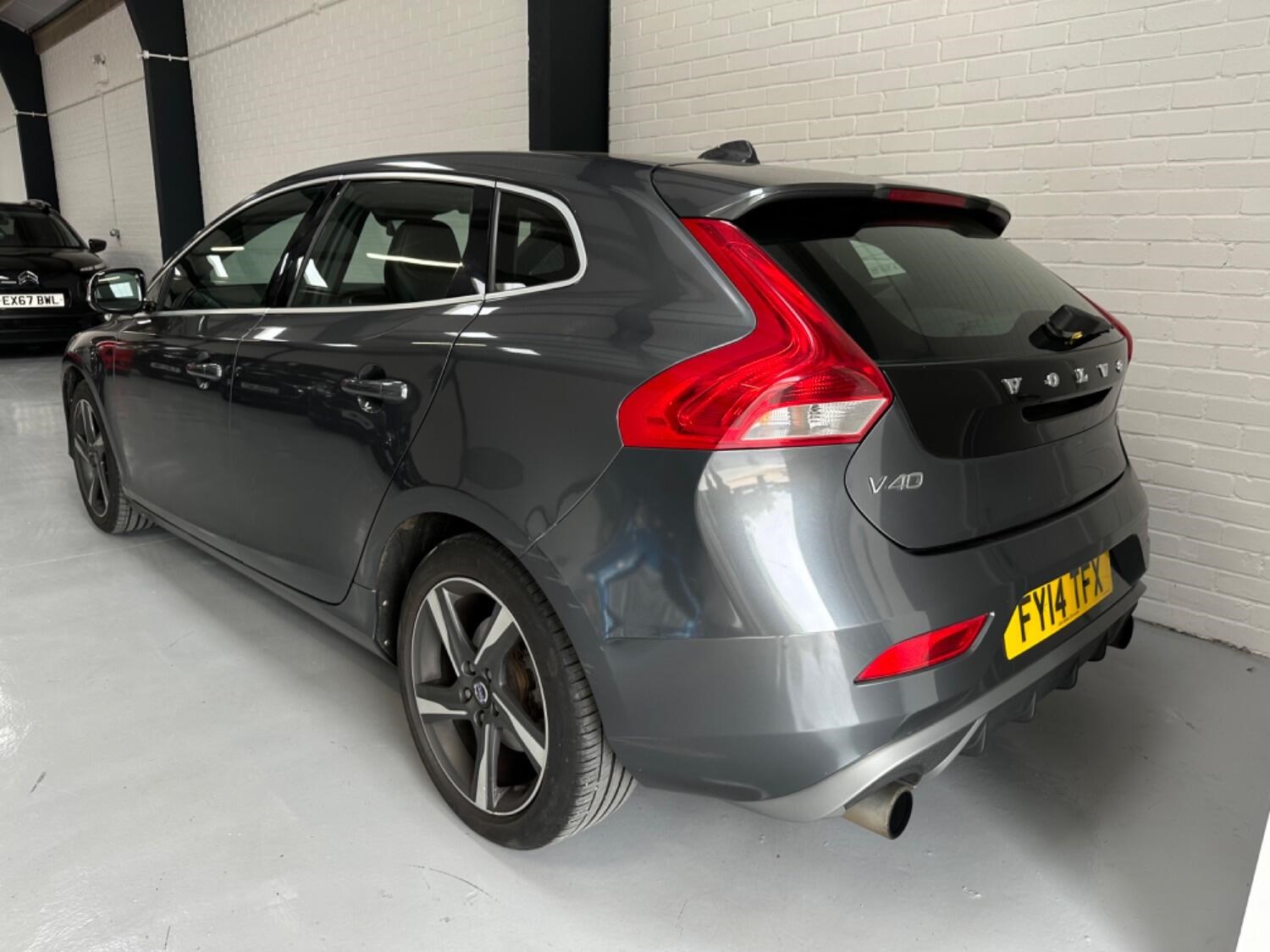 Volvo V40 Listing Image