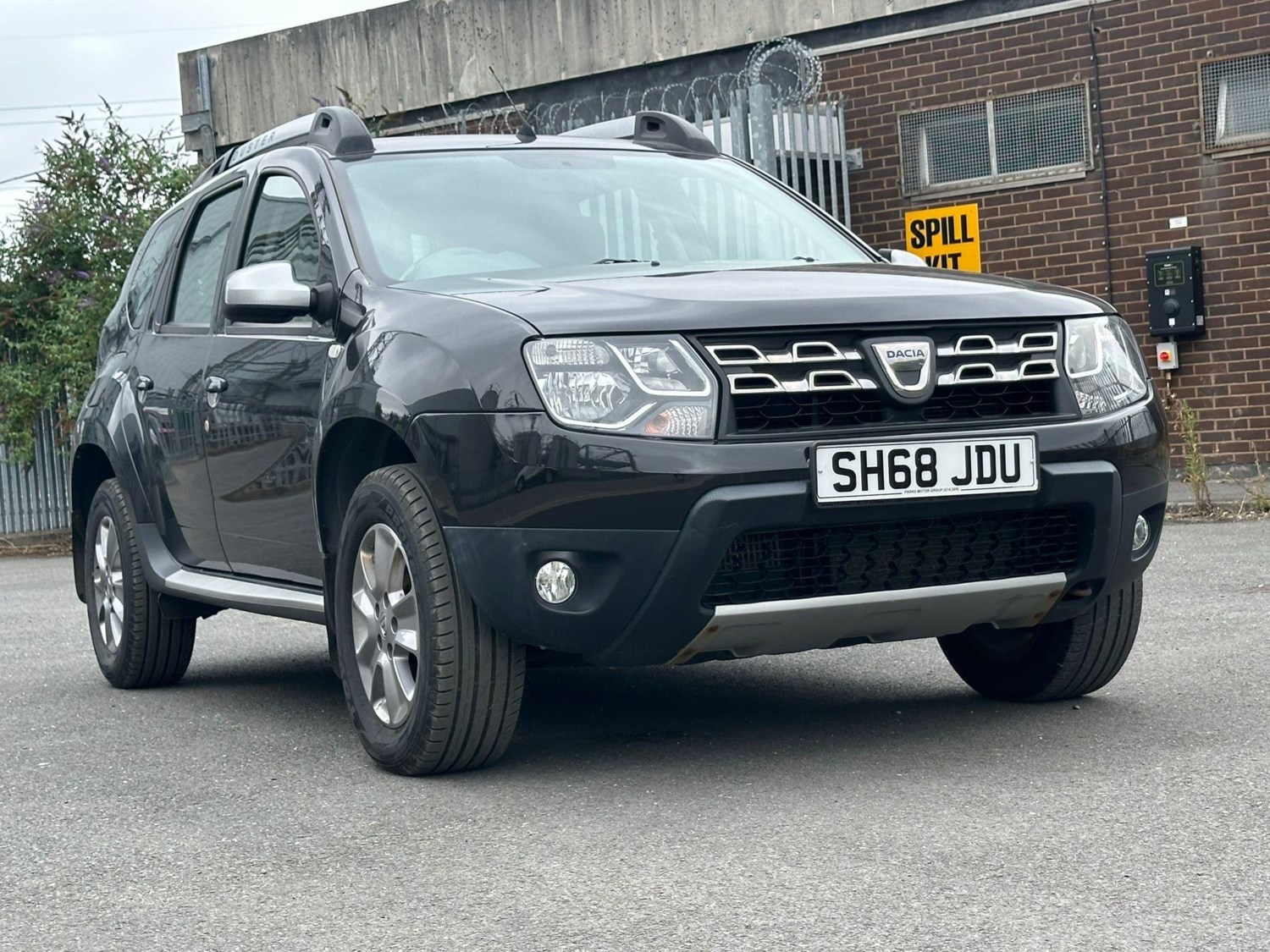 Dacia Duster Listing Image