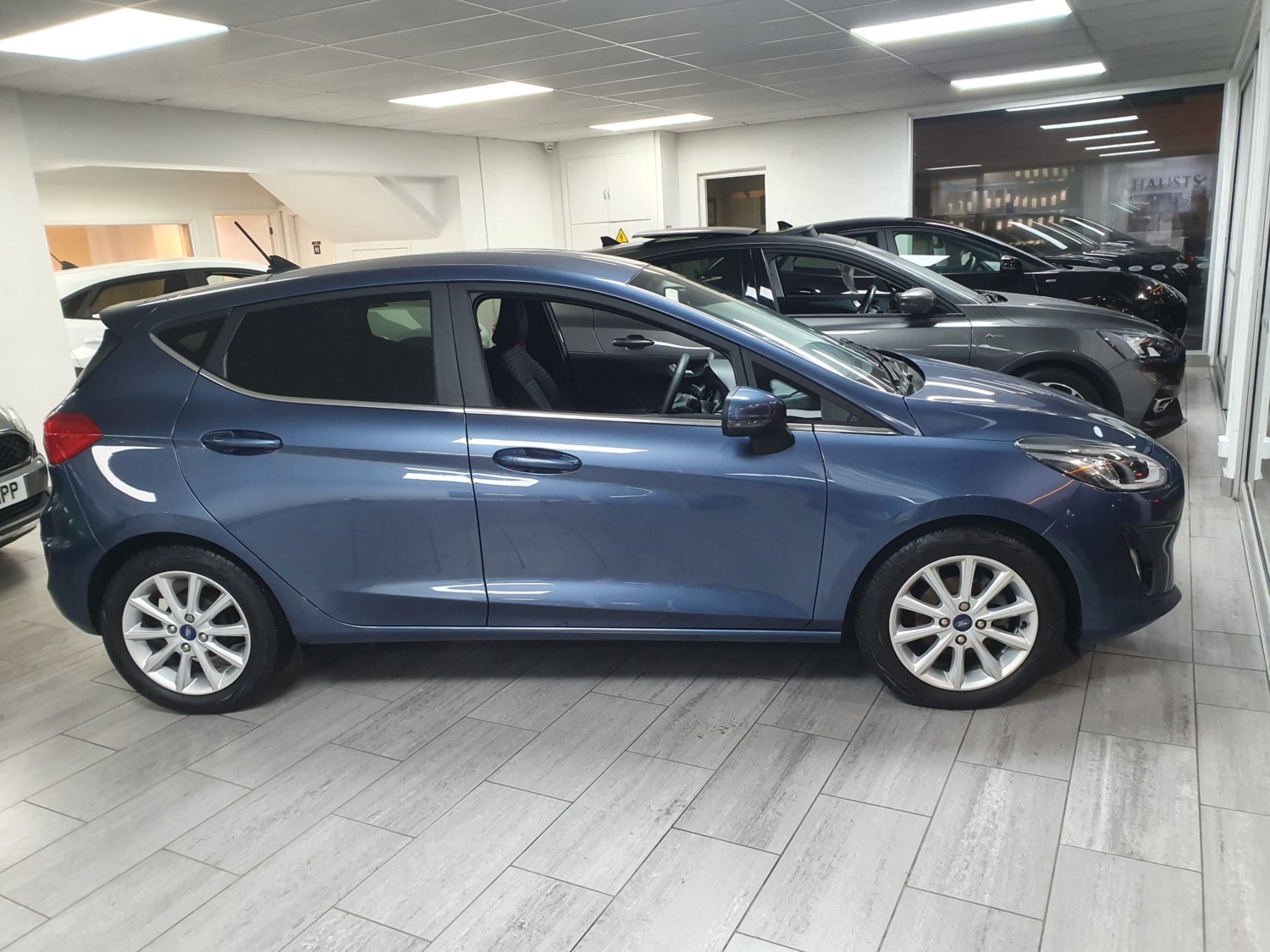 Ford Fiesta Listing Image