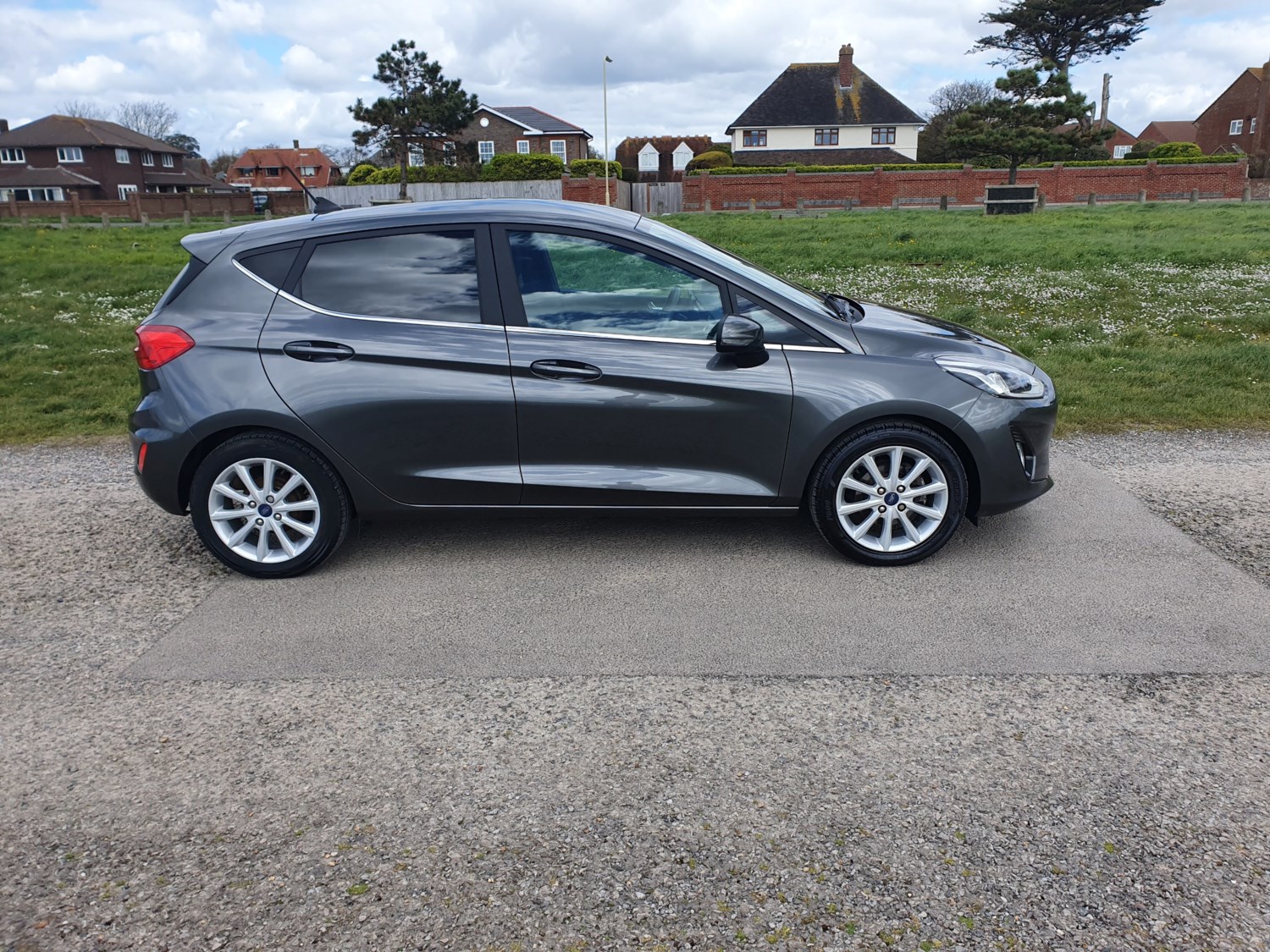 Ford Fiesta Listing Image