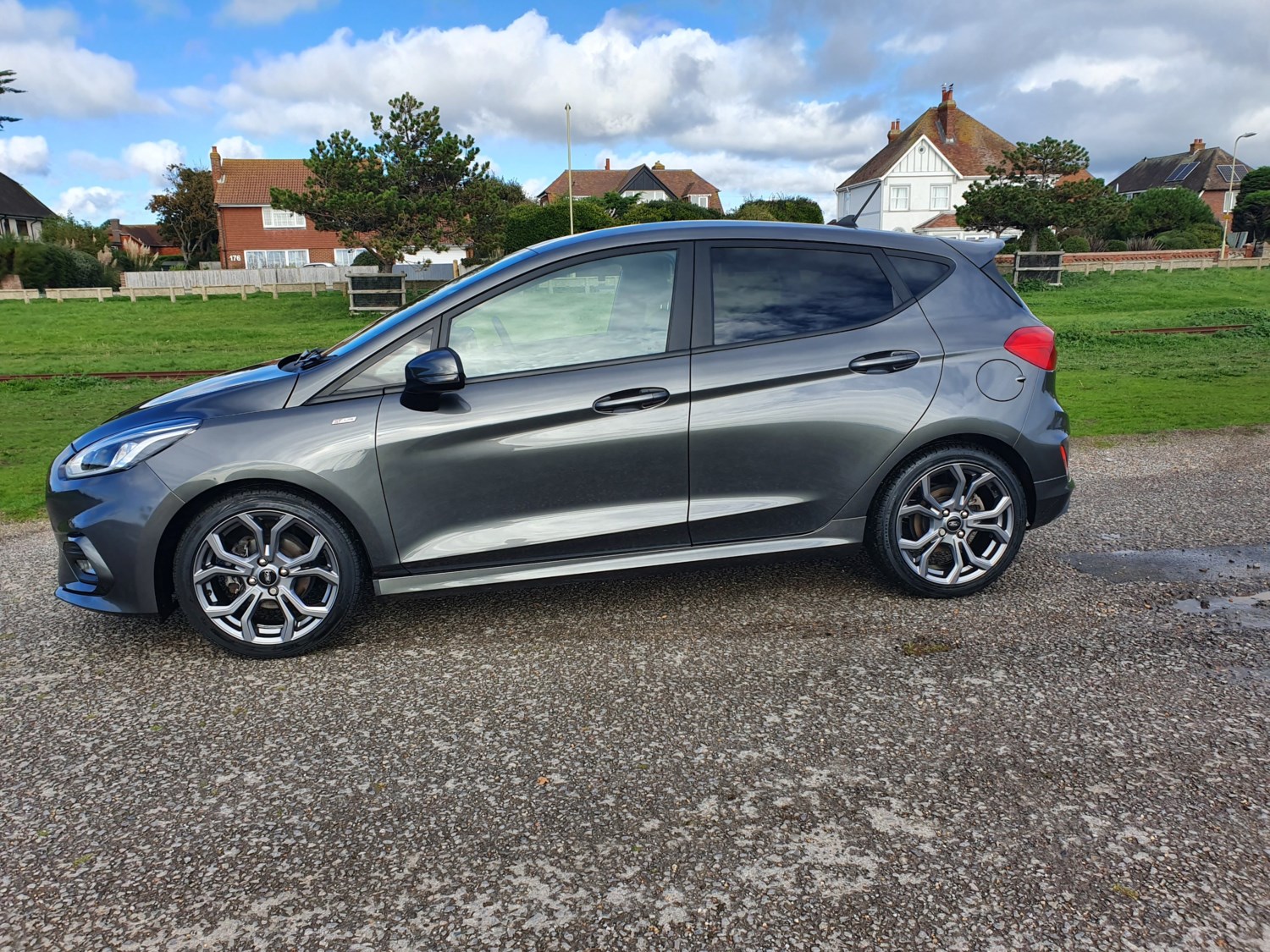 Ford Fiesta Listing Image