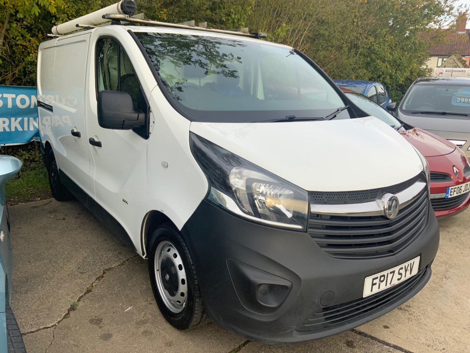 Vauxhall Vivaro Listing Image