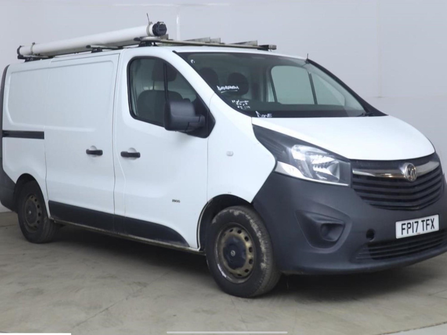 Vauxhall Vivaro Listing Image