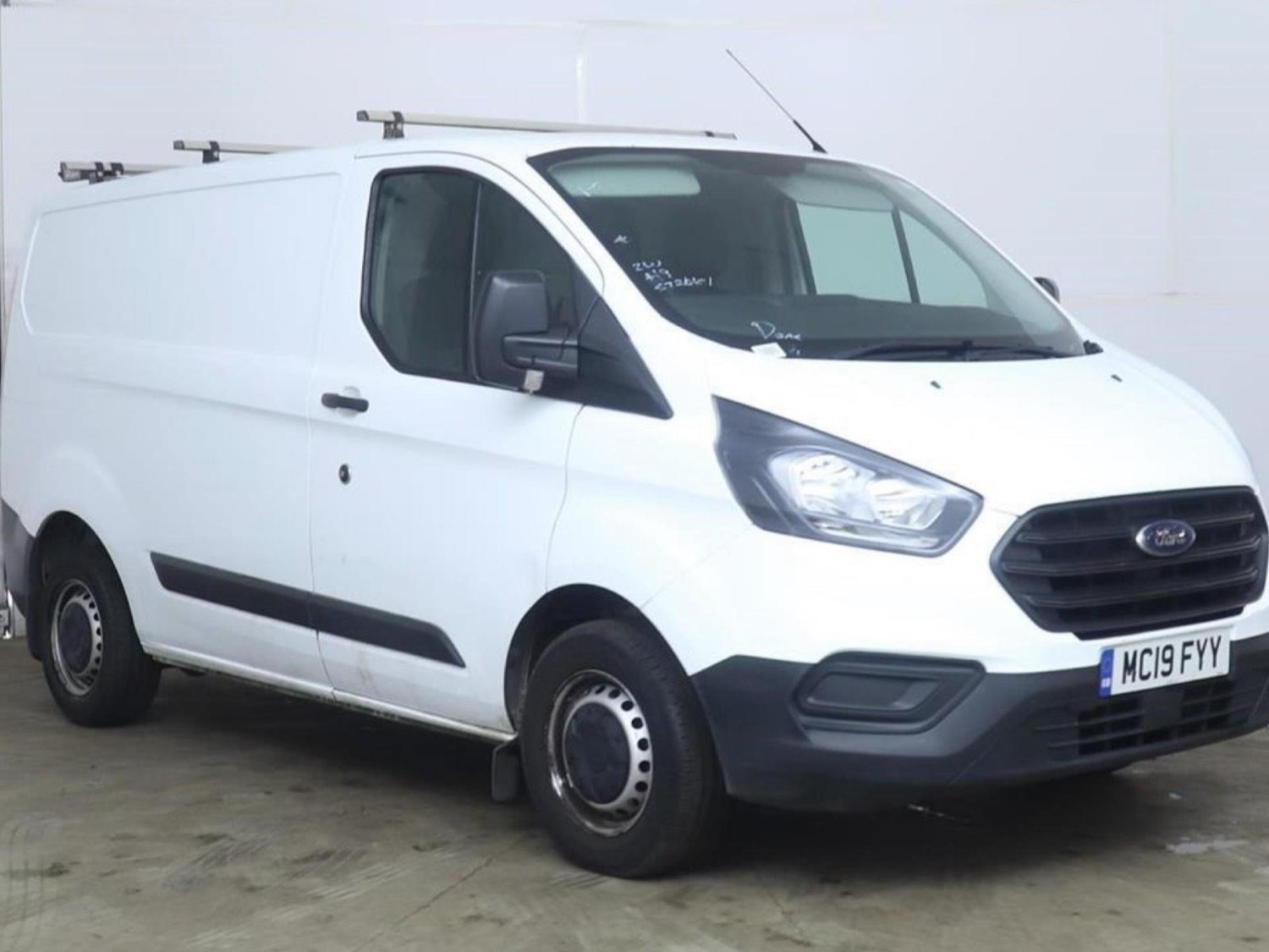 Ford Transit Custom Listing Image