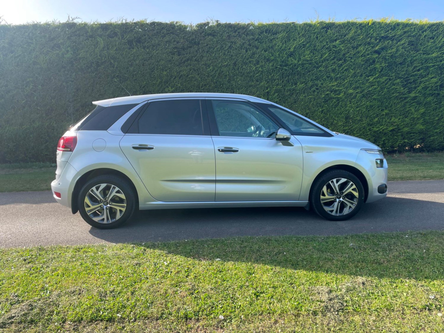 Citroen C4 Picasso Listing Image