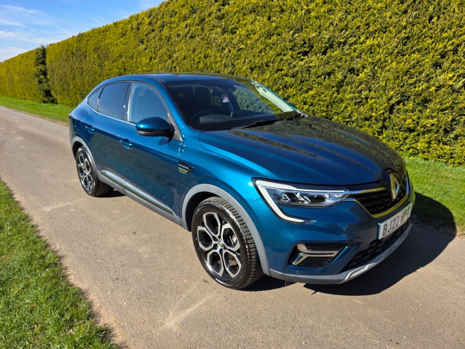 Renault Arkana 1.6 E-TECH Hybrid 145 S Edition 5dr Auto