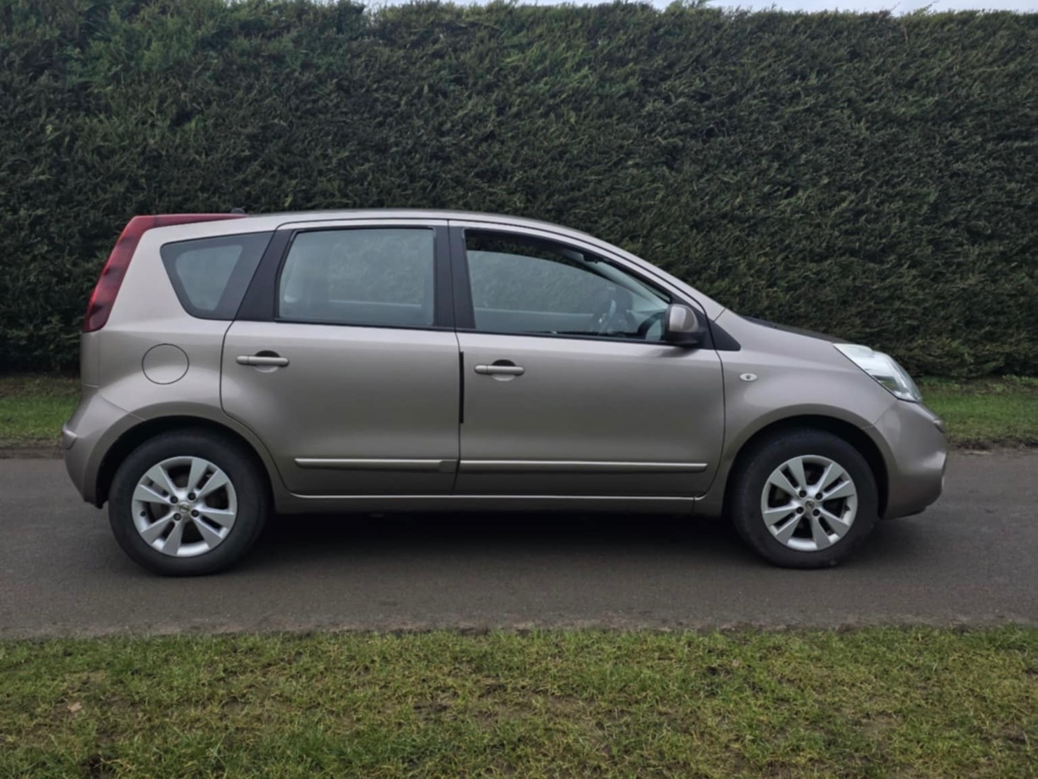 Nissan Note 1.4 Acenta 5dr