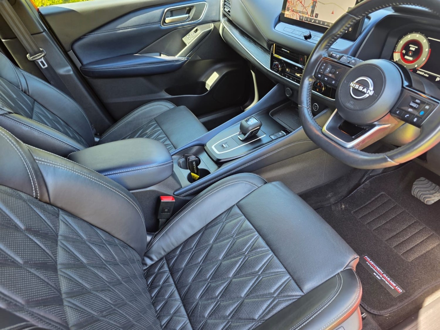 Nissan Qashqai 1.3 DiG-T MH TEKNA+