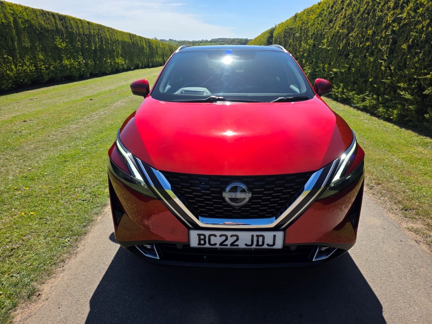 Nissan Qashqai 1.3 DiG-T MH TEKNA+