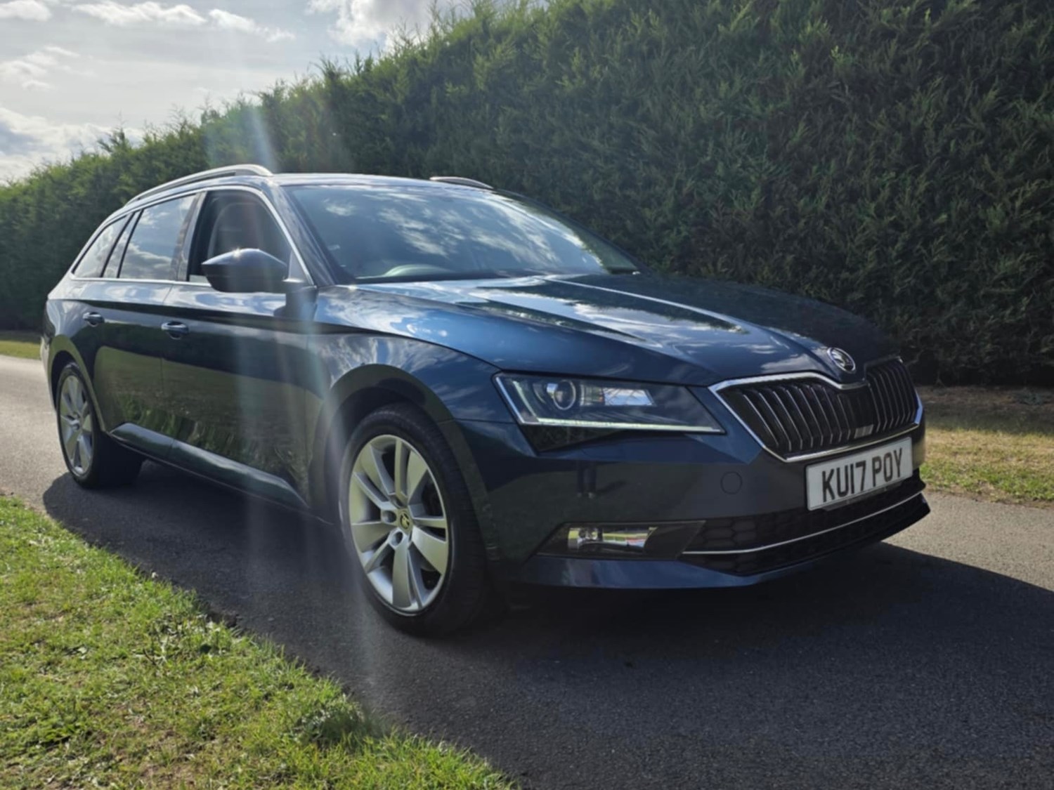 2017 SKODA SUPERB