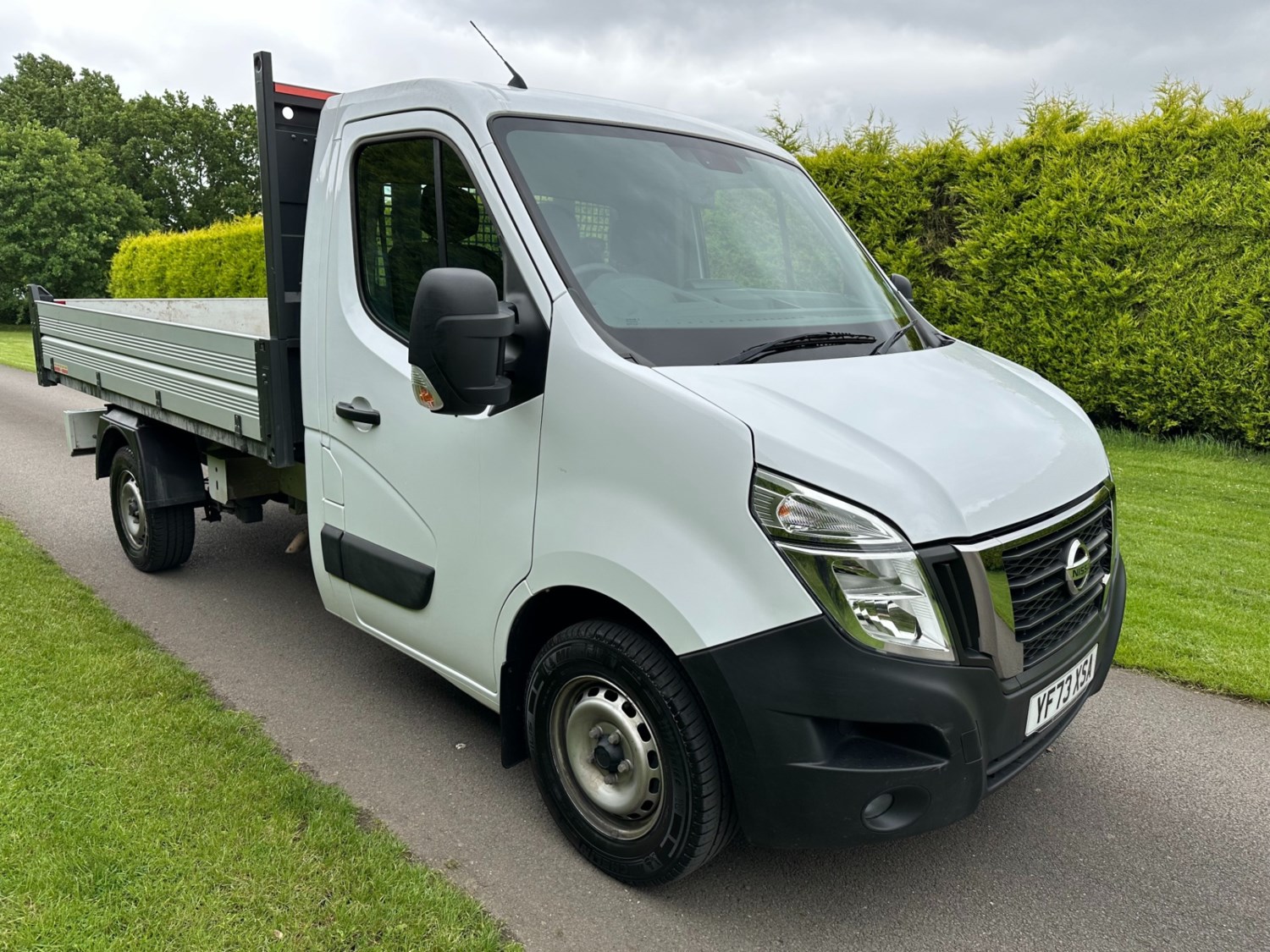 Nissan Interstar 2.3 dci 130ps Tekna Tipper
