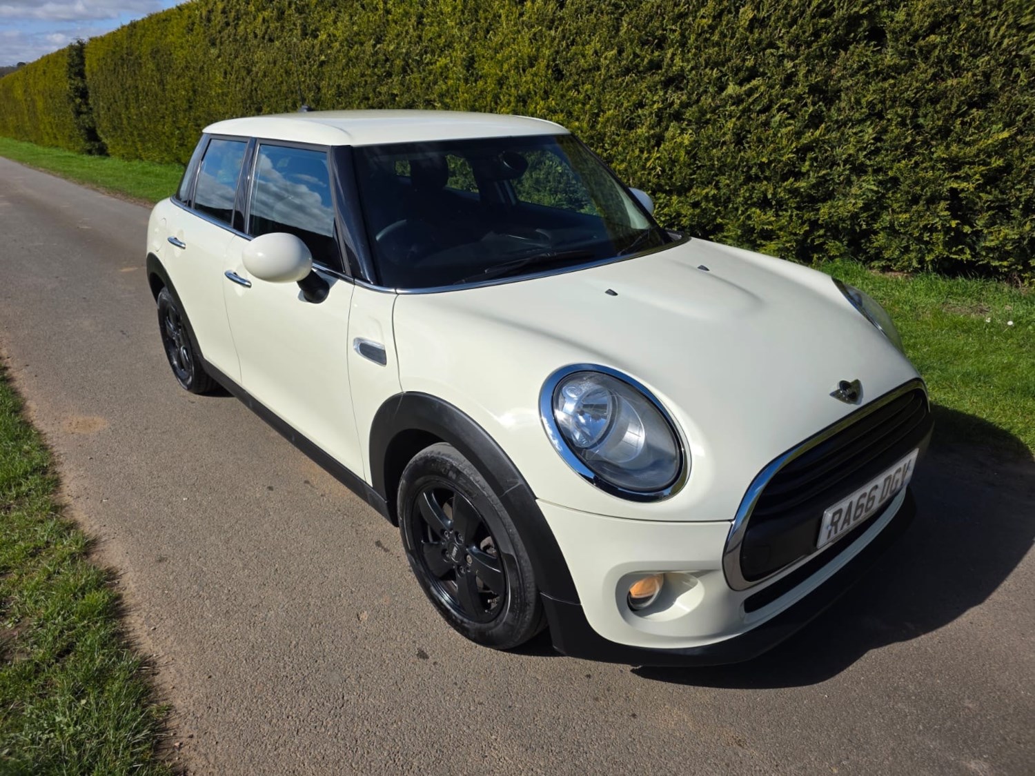 Mini Hatch 1.5 One D 5dr