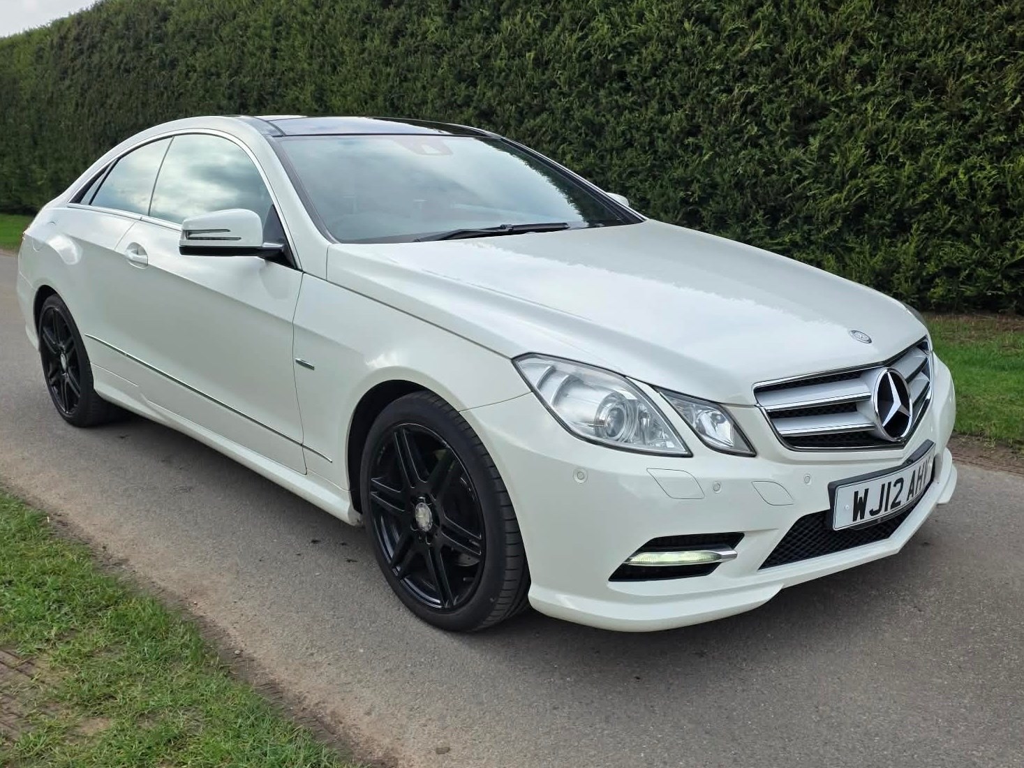 Mercedes-benz E class E350 CDI BlueEFFICIENCY [265] Sport 2dr Tip Auto