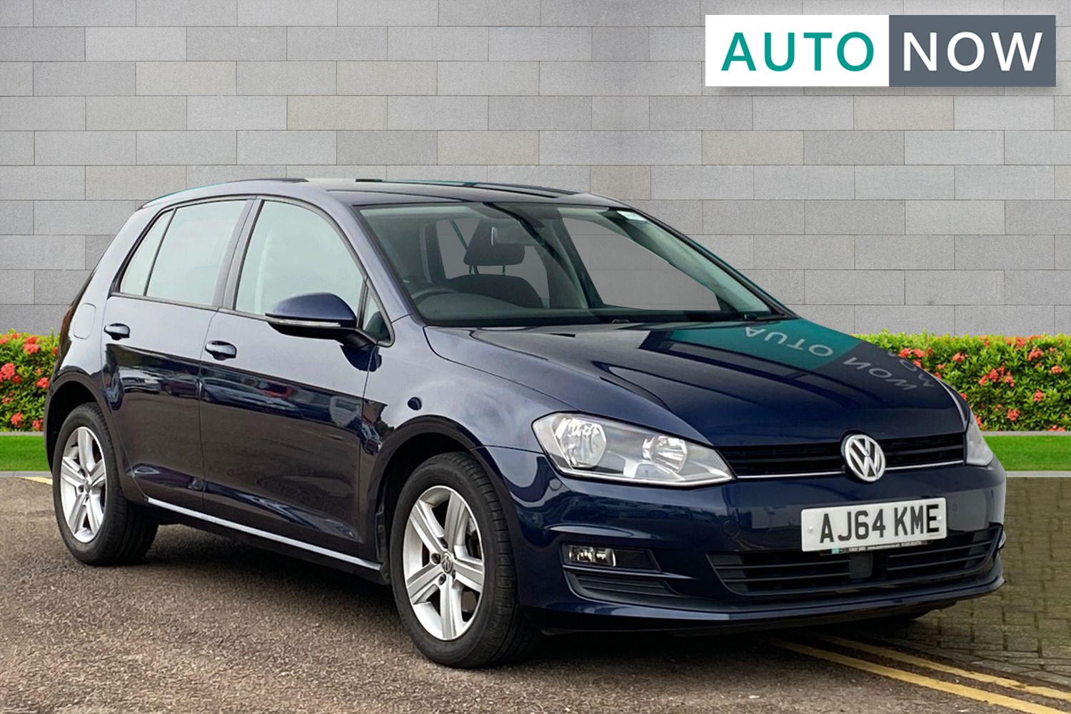 Volkswagen Golf Listing Image