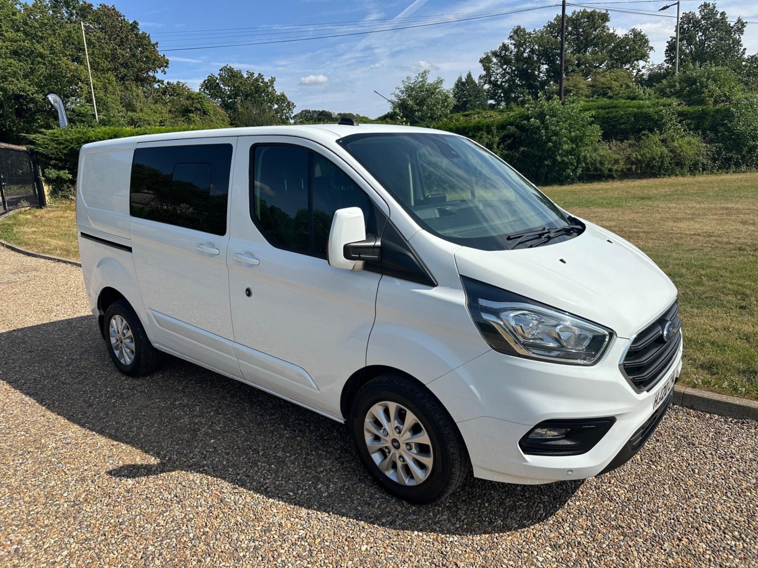 Ford Transit Custom Listing Image