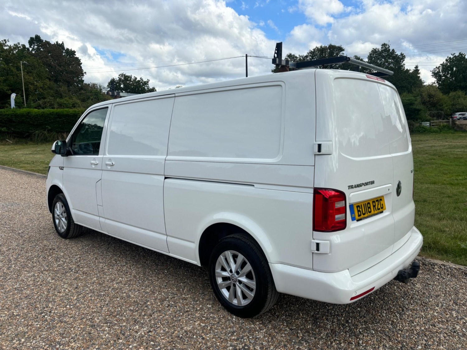 Volkswagen Transporter Listing Image