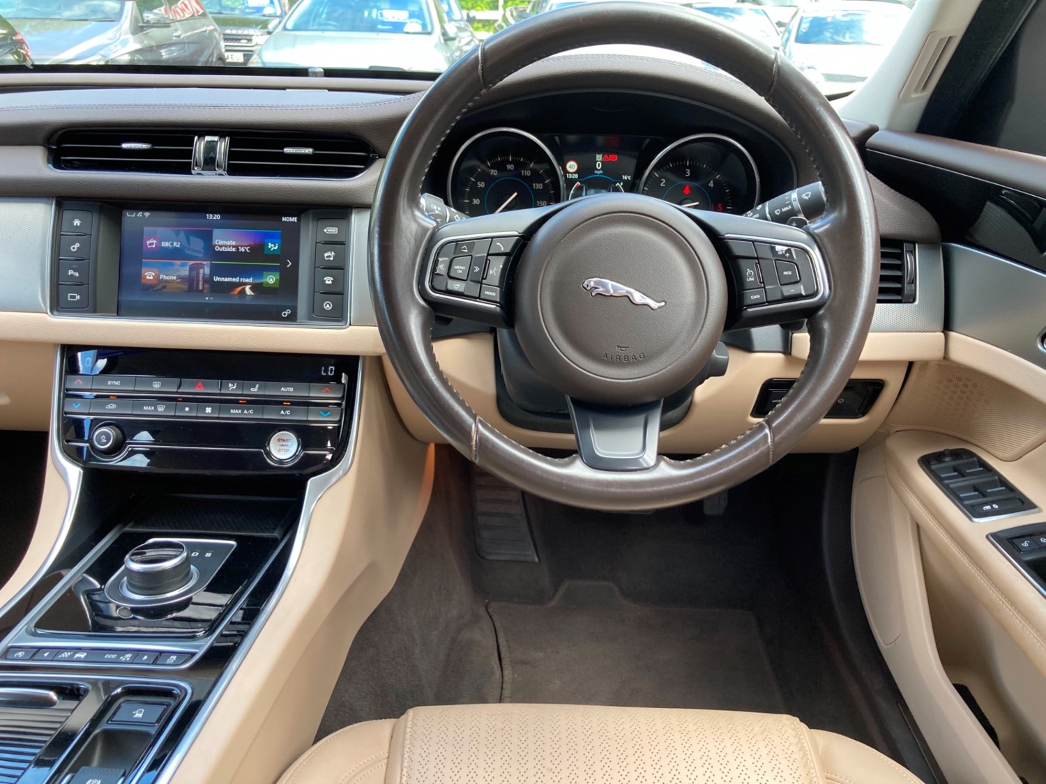 Jaguar XF Listing Image